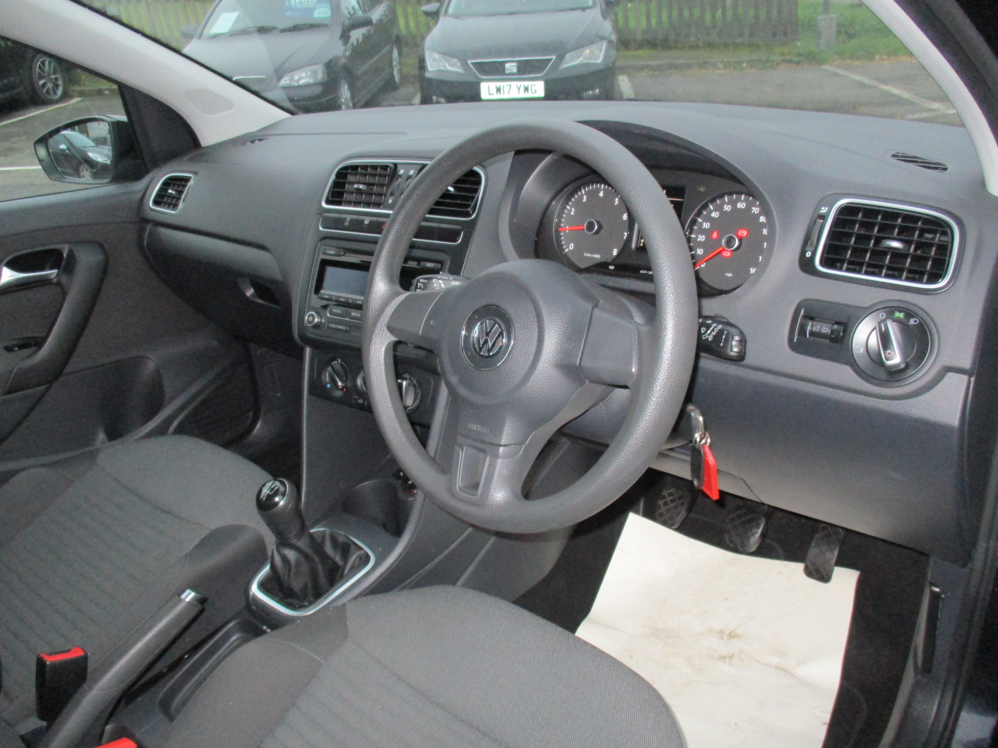 VW POLO 1.2 MATCH 2013